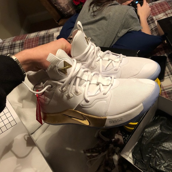 Nike PG3 nasa - Picture 1 of 4